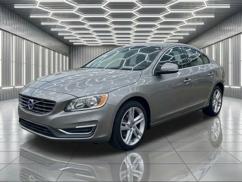 Used 2015 Volvo S60 T5 Premier w/ Convenience Package AWD/4WD image 1