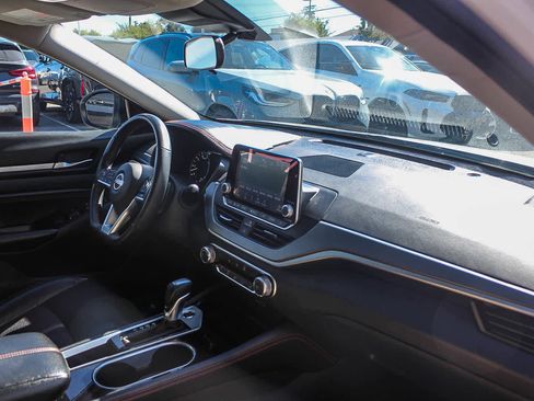 Used 2023 Nissan Altima 2.5 SR image 16