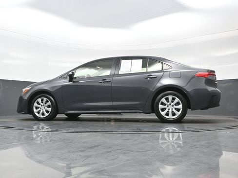 Used 2024 Toyota Corolla LE FWD image 27