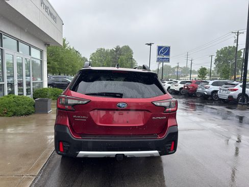 Used 2020 Subaru Outback Limited AWD/4WD image 4
