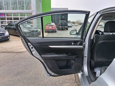 Used 2014 Subaru Legacy 2.5i Premium image 8