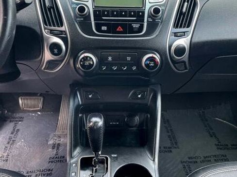 Used 2013 Hyundai Tucson GLS image 25