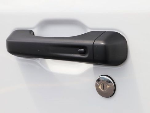 Used 2024 Jeep Gladiator Sport image 10