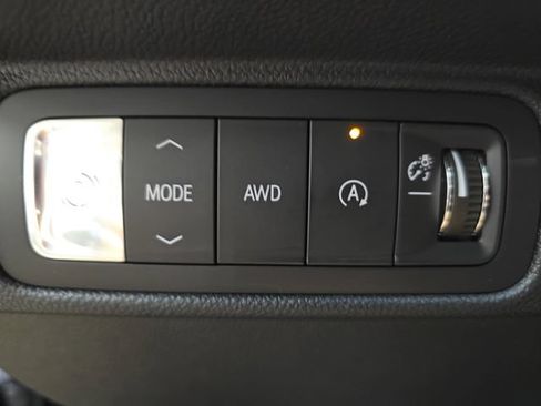Used 2024 Chevrolet Traverse RS w/ LPO, Floor Liner Package AWD/4WD image 29