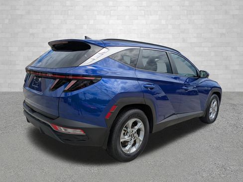 Used 2023 Hyundai Tucson SEL FWD image 2