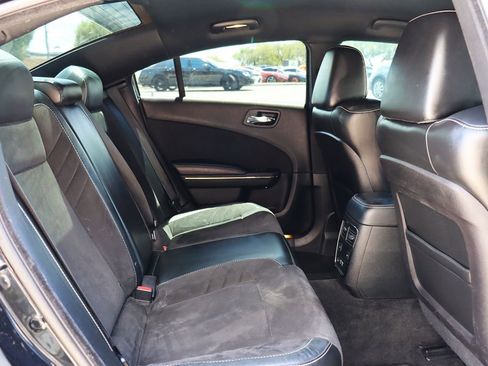 Used 2016 Dodge Charger SRT Hellcat RWD image 27