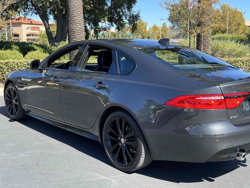 Used 2017 Jaguar XF S image 72