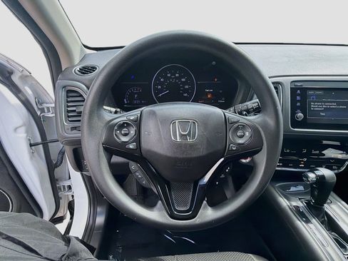 Certified 2022 Honda HR-V EX image 10