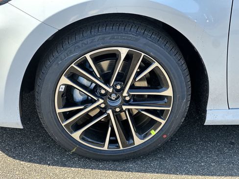 New 2026 Toyota Camry XLE image 10