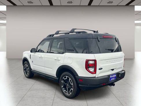 Used 2022 Ford Bronco Sport Outer Banks w/ Tech Package AWD/4WD image 6