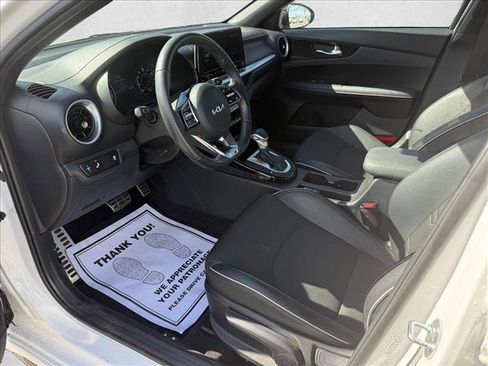 Used 2024 Kia Forte GT-Line image 9