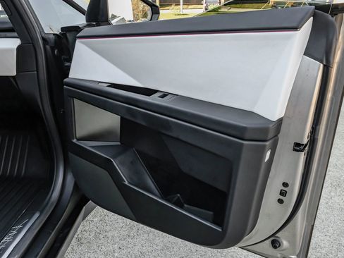 Used 2024 Tesla Cybertruck Cyberbeast image 61