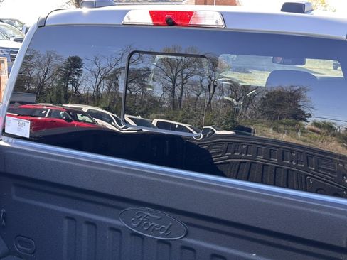 New 2025 Ford F350 Platinum w/ FX4 Off-Road Package image 10