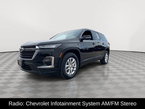 Used 2022 Chevrolet Traverse LS w/ Safety Package AWD/4WD image 5