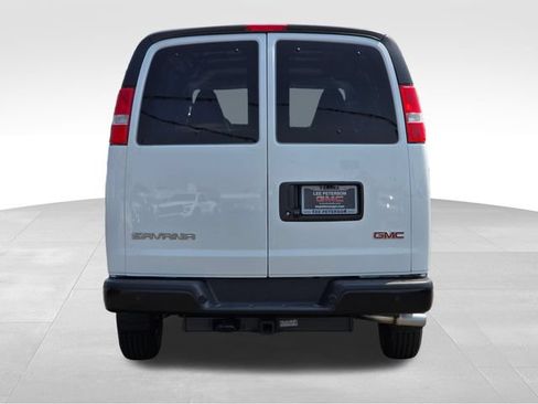 New 2025 GMC Savana 2500 w/ Driver Convenience Package RWD image 4