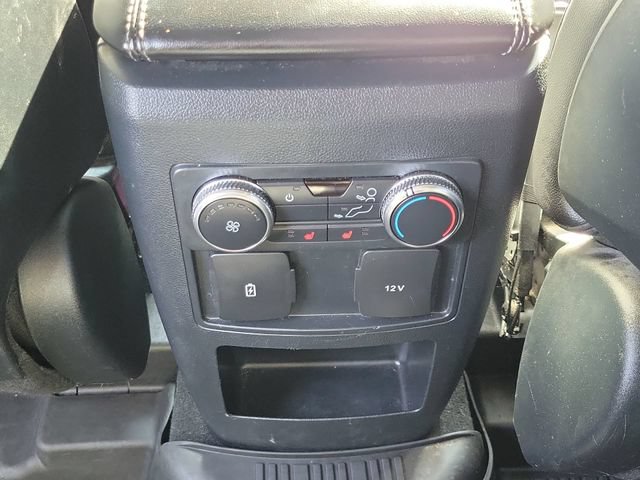 Used 2020 Ford Explorer XLT w/ Equipment Group 202A AWD/4WD image 26