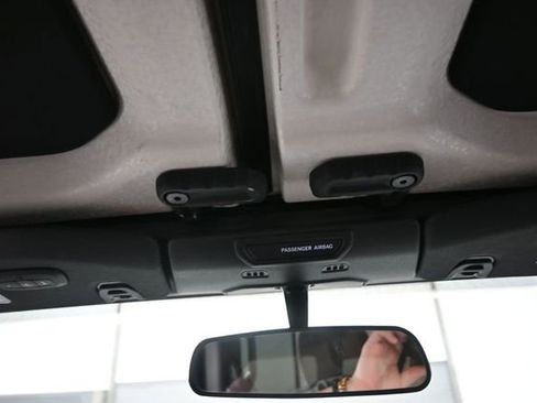 Used 2018 Jeep Wrangler Unlimited Sport S AWD/4WD image 12