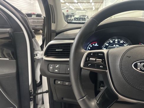 Used 2020 Kia Sorento SX image 14