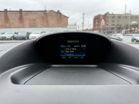 Used 2013 Ford C-MAX SE image 10