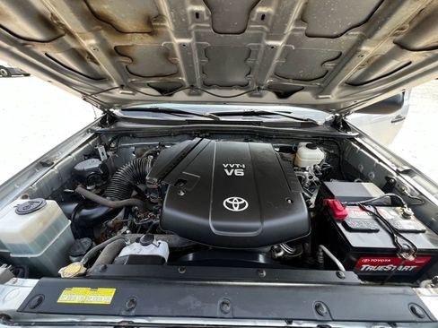 Used 2012 Toyota Tacoma 4x4 Access Cab V6 w/ TRD Off-Road Pkg image 24