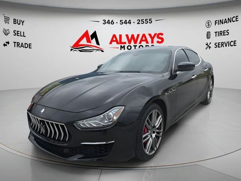 Used 2018 Maserati Ghibli S GranLusso AWD/4WD image 2