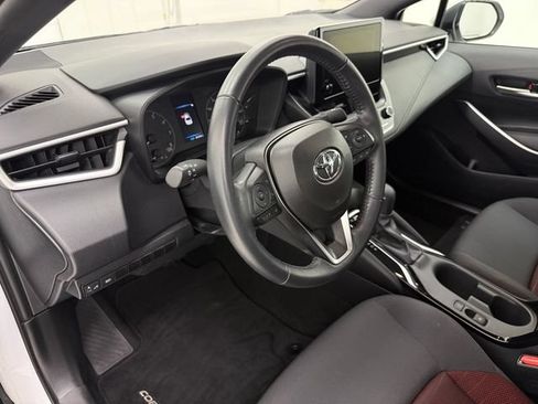 Used 2024 Toyota Corolla SE FWD image 8