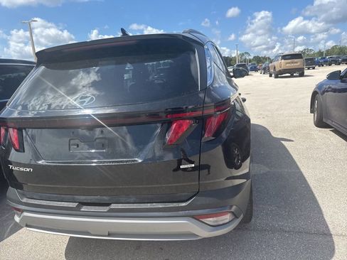 Used 2025 Hyundai Tucson SEL AWD/4WD image 4