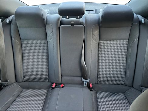 Used 2019 Dodge Charger SXT w/ Cold Weather Package image 12