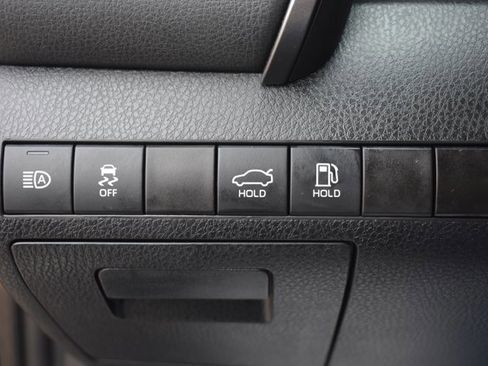 Used 2022 Toyota Camry XSE image 28