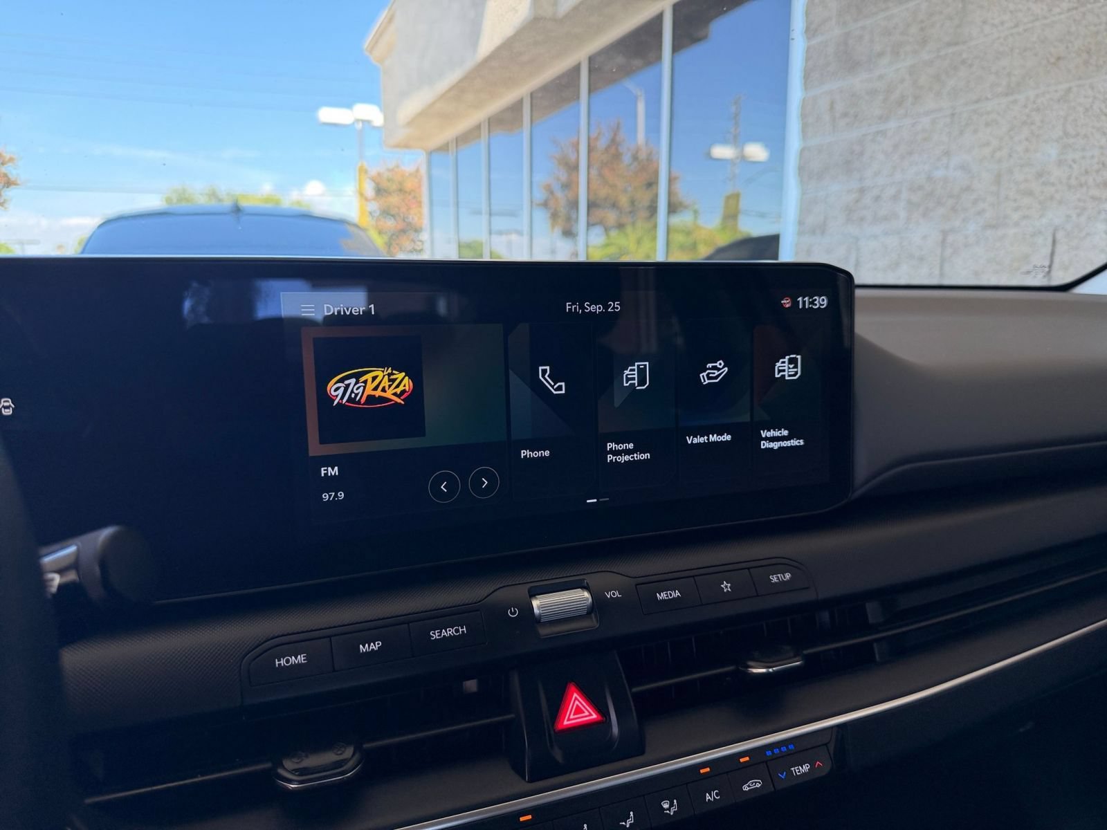 Used 2025 Kia K4 FWD image 19