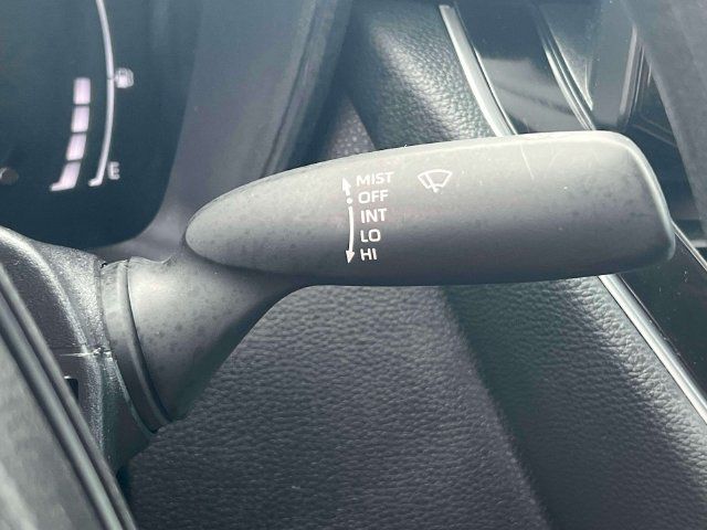 Used 2026 Toyota Corolla LE FWD image 28