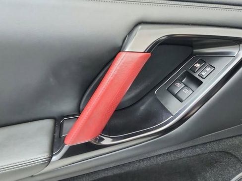 Used 2012 Nissan GT-R Black Edition image 16