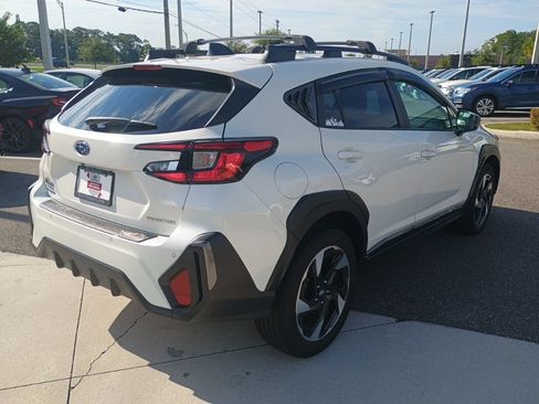 Certified 2025 Subaru Crosstrek 2.5i Limited w/ Popular Package #3A AWD/4WD image 5