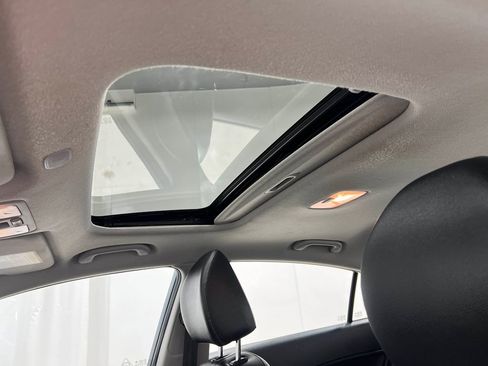 Used 2017 Kia Forte EX w/ EX Premium Plus Package image 12