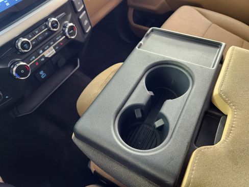 Certified 2022 Ford F150 XLT w/ Equipment Group 302A High image 26