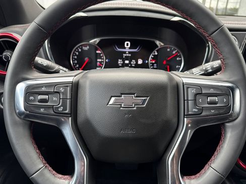 Used 2024 Chevrolet Blazer RS FWD image 25