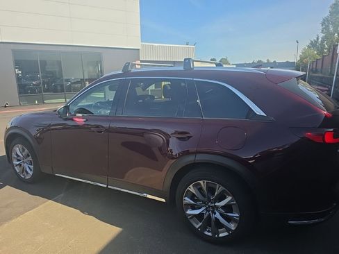 Used 2024 MAZDA CX-90 3.3 Turbo w/ Premium Package AWD/4WD image 3