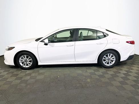 Certified 2025 Toyota Camry LE FWD image 5
