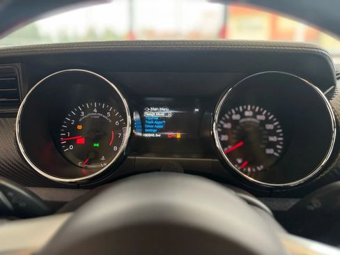 Used 2015 Ford Mustang Coupe image 15