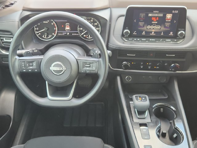 Used 2023 Nissan Rogue S FWD image 25