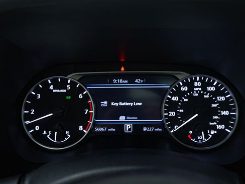 Used 2022 Nissan Sentra SR w/ SR Premium Package image 25