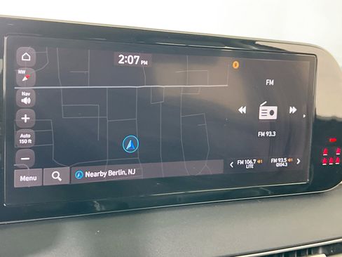 Used 2023 Hyundai Palisade SEL AWD/4WD image 13