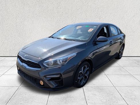 Used 2021 Kia Forte LXS image 7