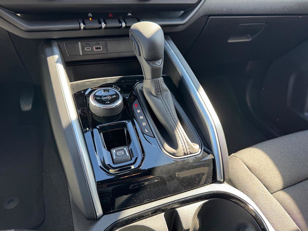 New 2026 Chevrolet Colorado Trail Boss AWD/4WD image 14