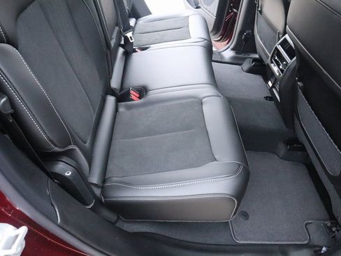 New 2026 Jeep Grand Cherokee Laredo image 15