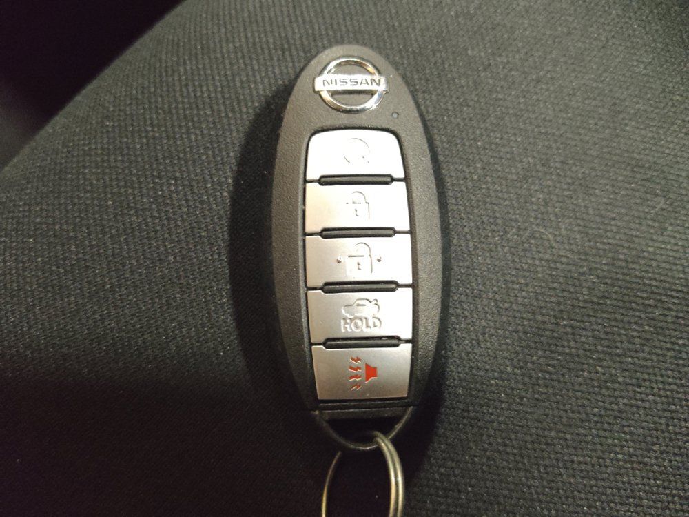 Used 2023 Nissan Sentra SR FWD image 32