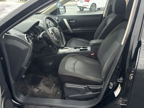 Used 2012 Nissan Rogue S w/ Special Edition Pkg FWD image 2