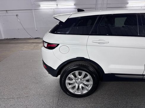 Used 2019 Land Rover Range Rover Evoque AWD/4WD image 10