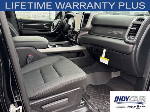 New 2026 RAM 1500 4x4 Crew Cab image 14