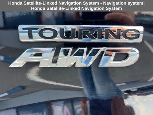 Used 2020 Honda Pilot Touring image 11